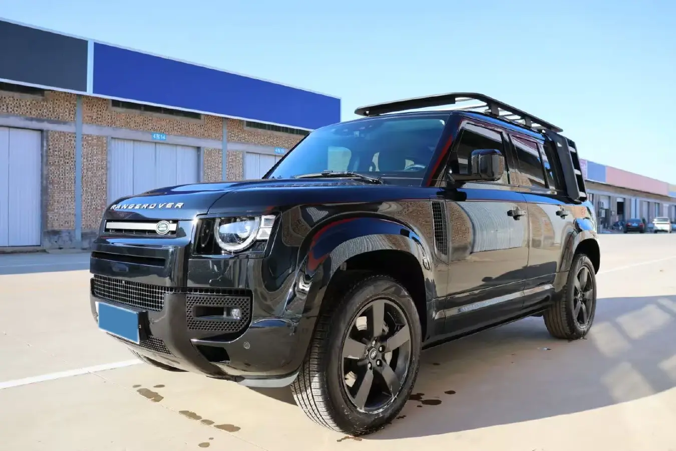 2024 Land Rover Defender 3.0T 400HP L6 8AT