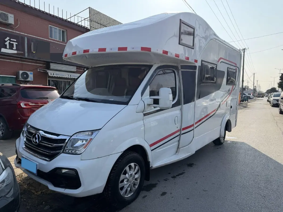 2018 MAXUS XinTu V80 2.5T 136HP L4 6AMT