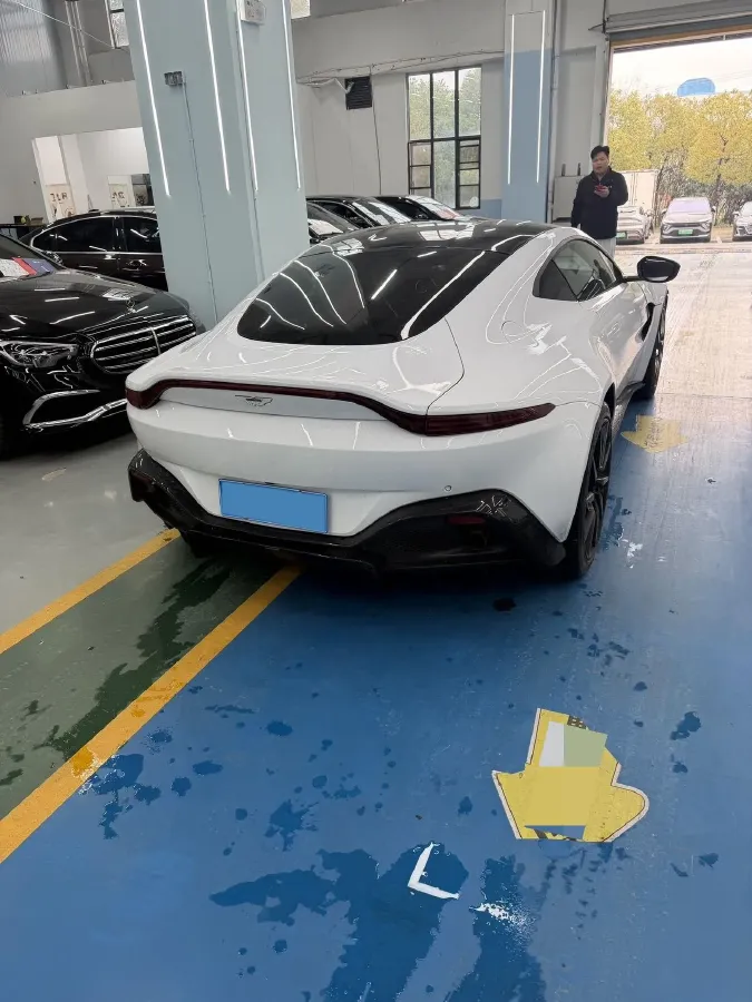 2018 Aston Martin V8 Vantage 4.0T 510HP V8 8AT,autocango,china used car exporter,china ev exporter,chinese used car exporter,chinese used ev exporter