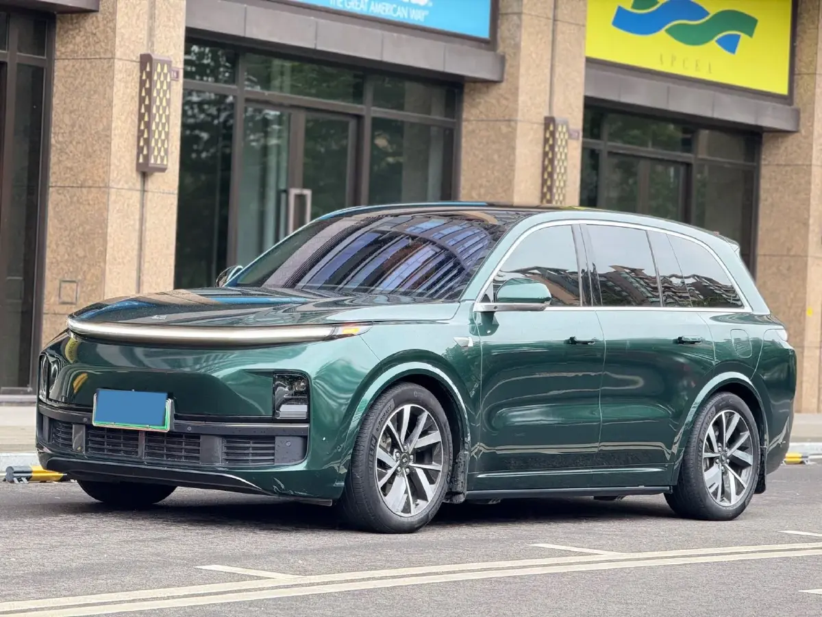 2023 Li L8 Range Extended 154HP REEV 40.9KWH