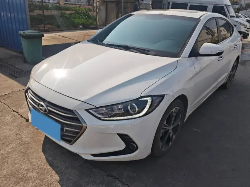 2018 Hyundai Elantra 1.4T 130HP L4 7DCT