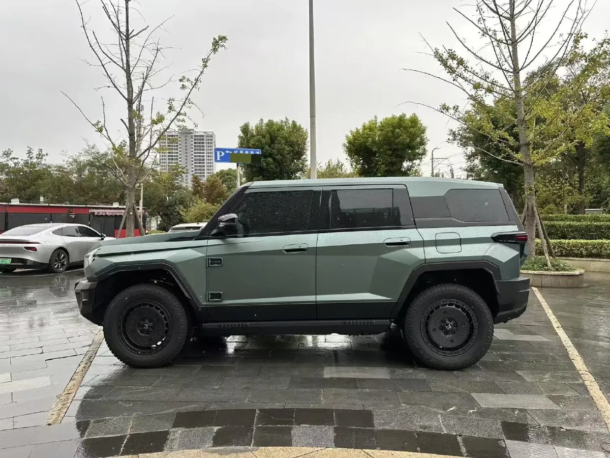 2023 M Hero 917 2AT REEV 65.8KWH,autocango,china used car exporter,china ev exporter,chinese used car exporter,chinese used ev exporter