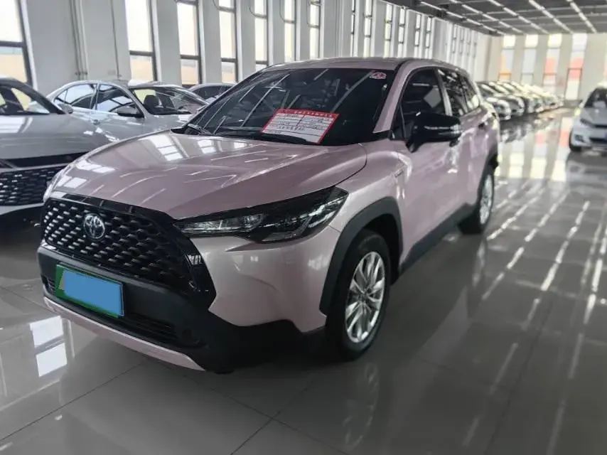 2023 Toyota Corolla Cross 2.0L 152HP L4 E-CVT Hybrid