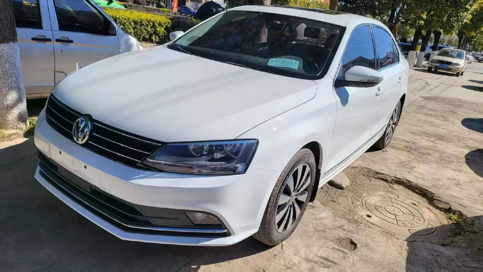 2017 Volkswagen Sagitar 1.6L 110HP L4 6AT