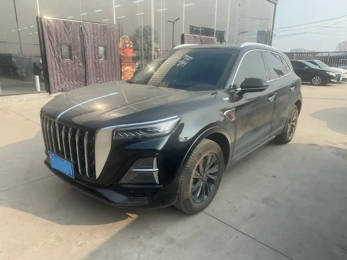 2023 HongQi HS5 2.0T 252HP L4 8AT