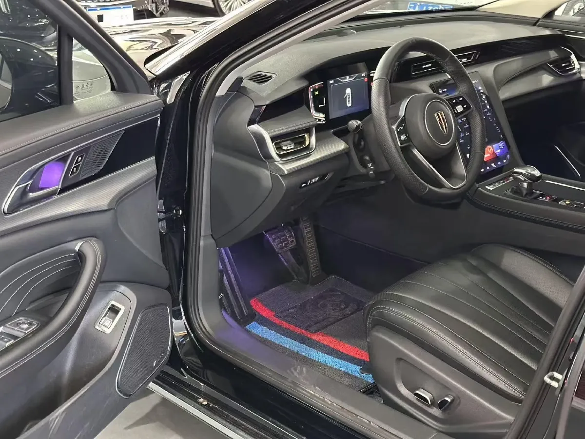 2022 HongQi H5 1.5T 169HP L4 7DCT,autocango,china used car exporter,china ev exporter,chinese used car exporter,chinese used ev exporter