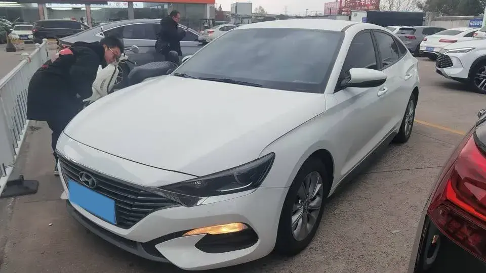 2019 Hyundai La Festa 1.4T 140HP L4 7DCT