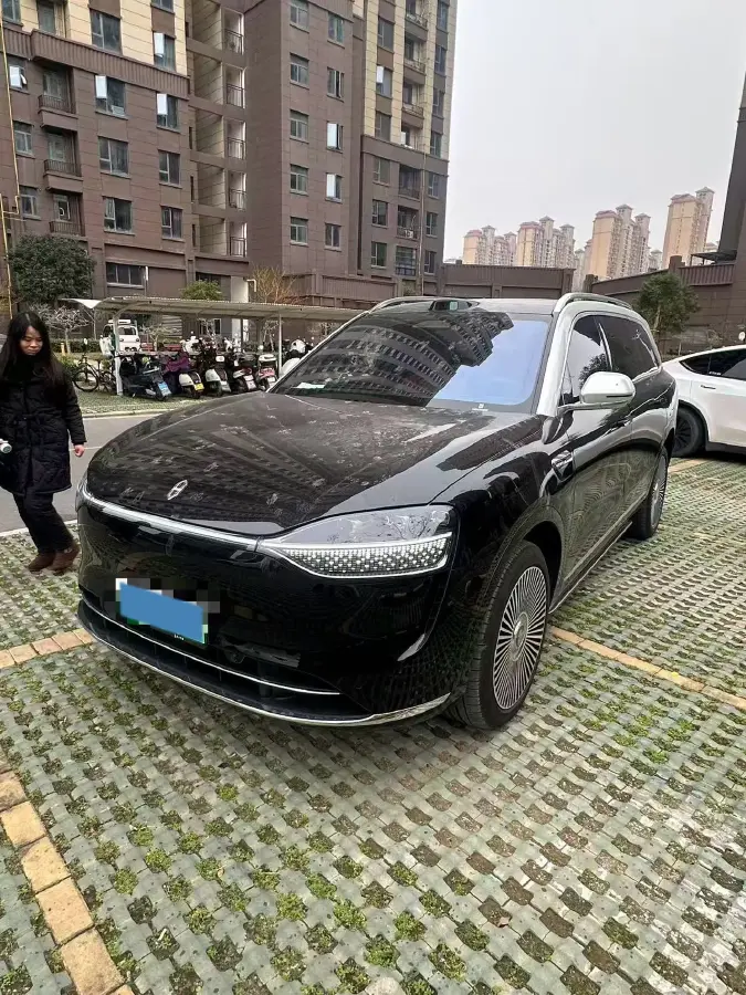 2025 AITO AITO M9 REEV 160HP REEV 52KWH