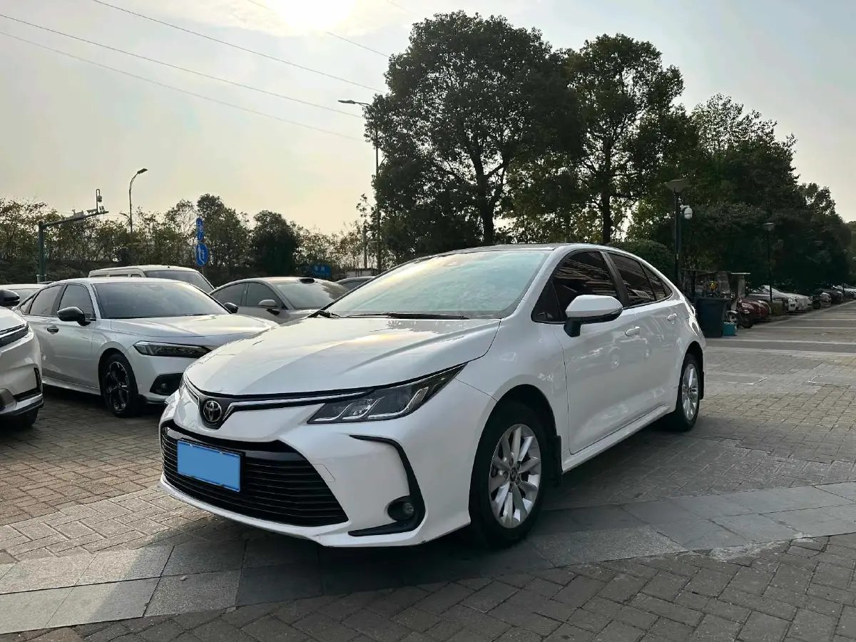 2021 Toyota Corolla 1.2T 116HP L4 CVT
