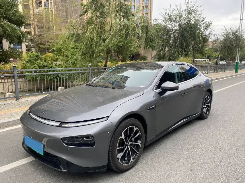 2020 DS 7 1.6T 215HP L4 8AT