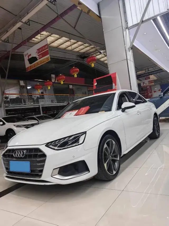 2020 Audi A4L 2.0T 190HP L4 7DCT