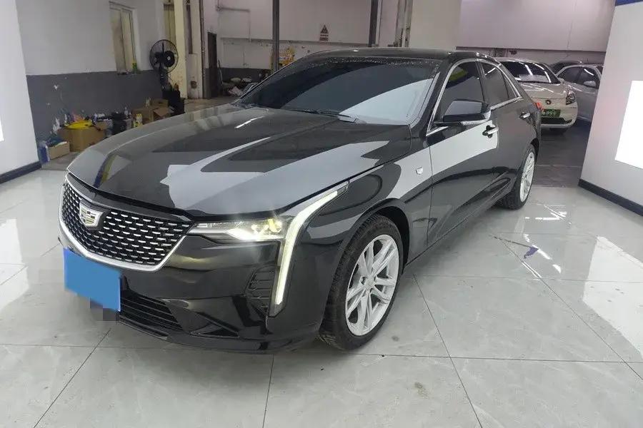 2023 Cadillac CT4 1.5T 211HP L4 8AT