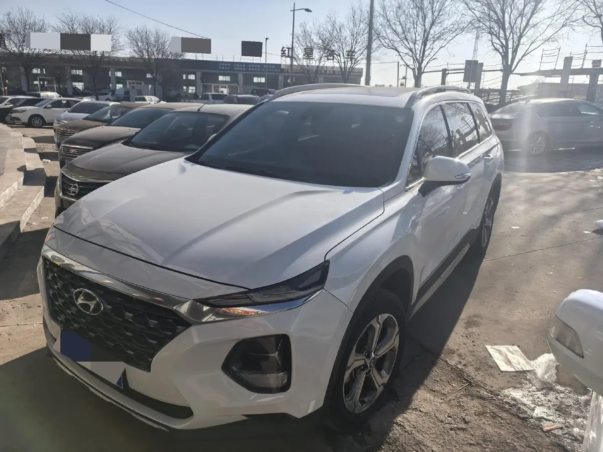 2019 Hyundai Santafe 2.0T 240HP L4 8AT