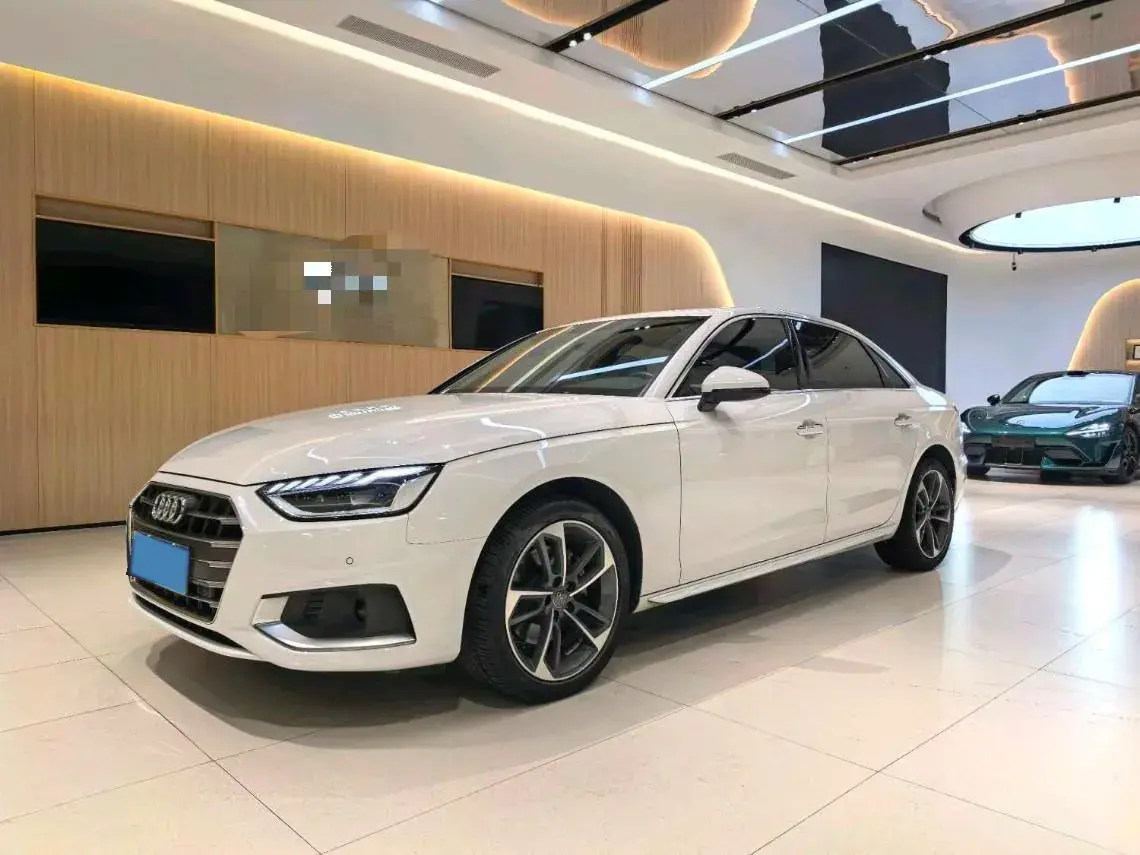 2020 Audi A4L 2.0T 190HP L4 7DCT