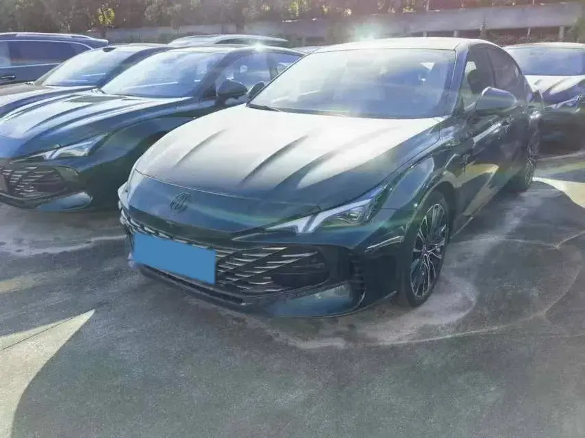 2023 MG 7 2.0T 261HP L4 9AT