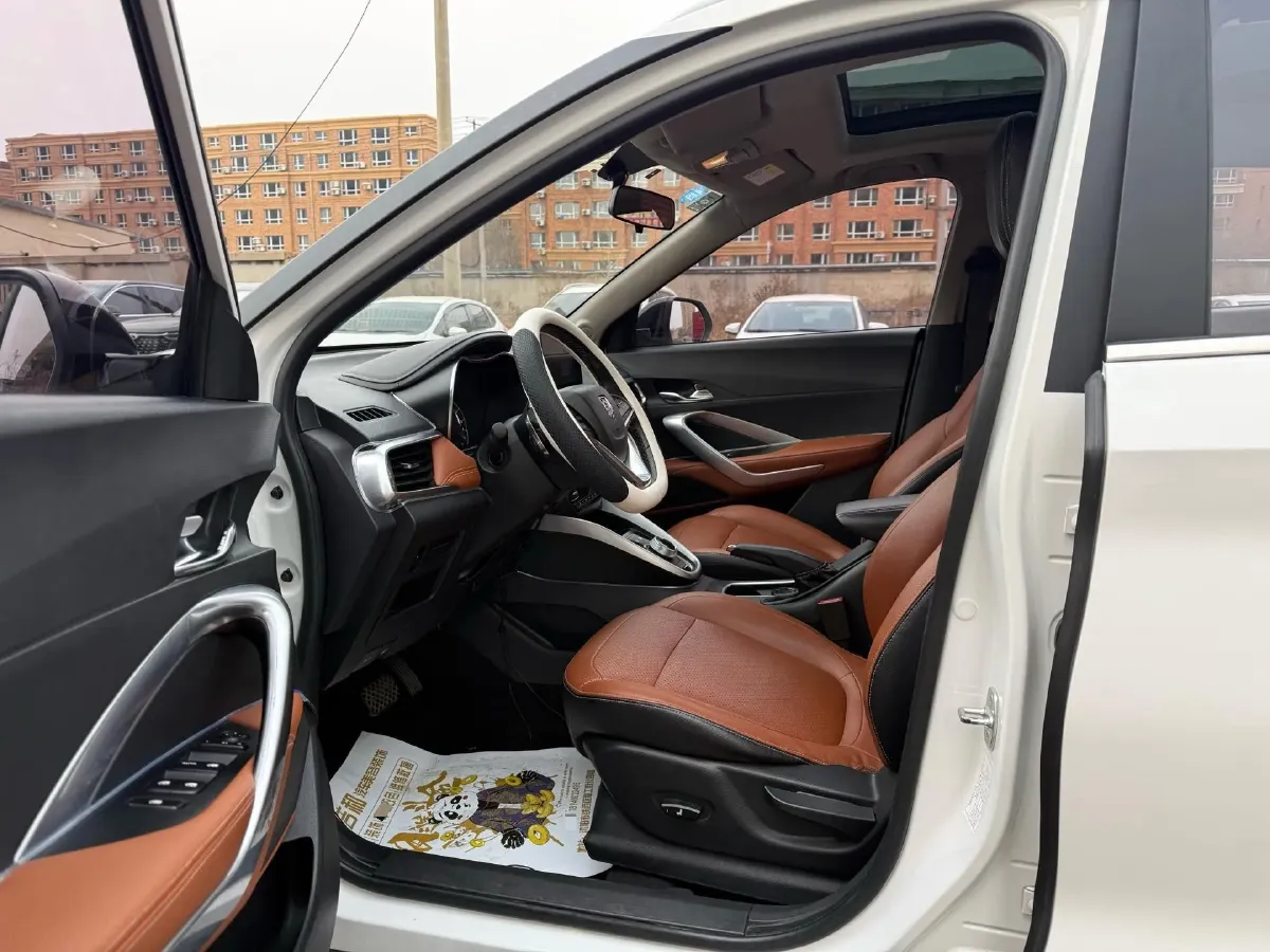 2019 Yema BoJun 1.5L 112HP L4 5MT,autocango,china used car exporter,china ev exporter,chinese used car exporter,chinese used ev exporter