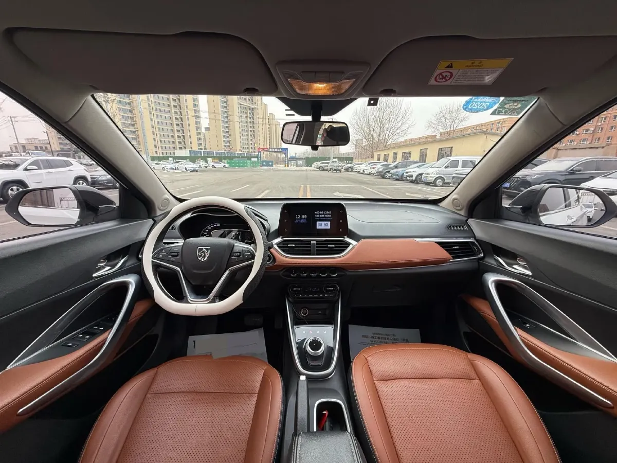 2019 Yema BoJun 1.5L 112HP L4 5MT,autocango,china used car exporter,china ev exporter,chinese used car exporter,chinese used ev exporter