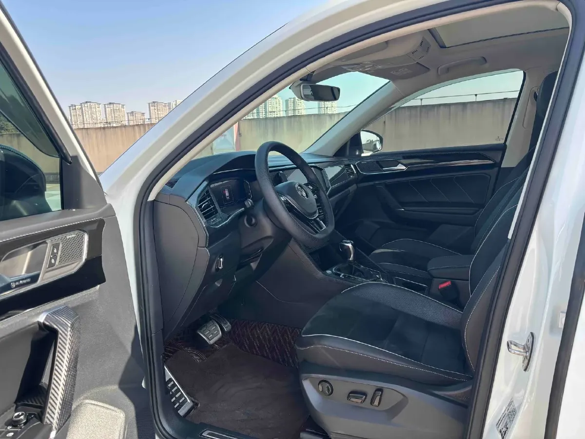 2019 Dongfeng YuFeng S16 1.9T 150HP L4 6AT,autocango,china used car exporter,china ev exporter,chinese used car exporter,chinese used ev exporter