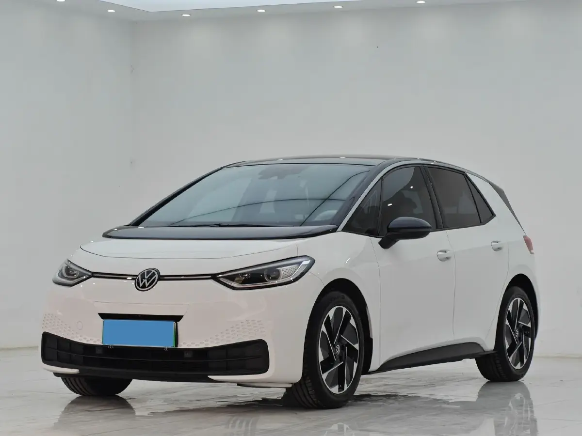 2025 Volkswagen ID.3 BEV 52.8KWH