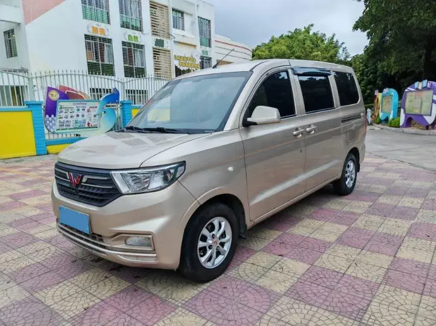 2019 WuLing HongGuang V 1.5L 105HP L4 5MT