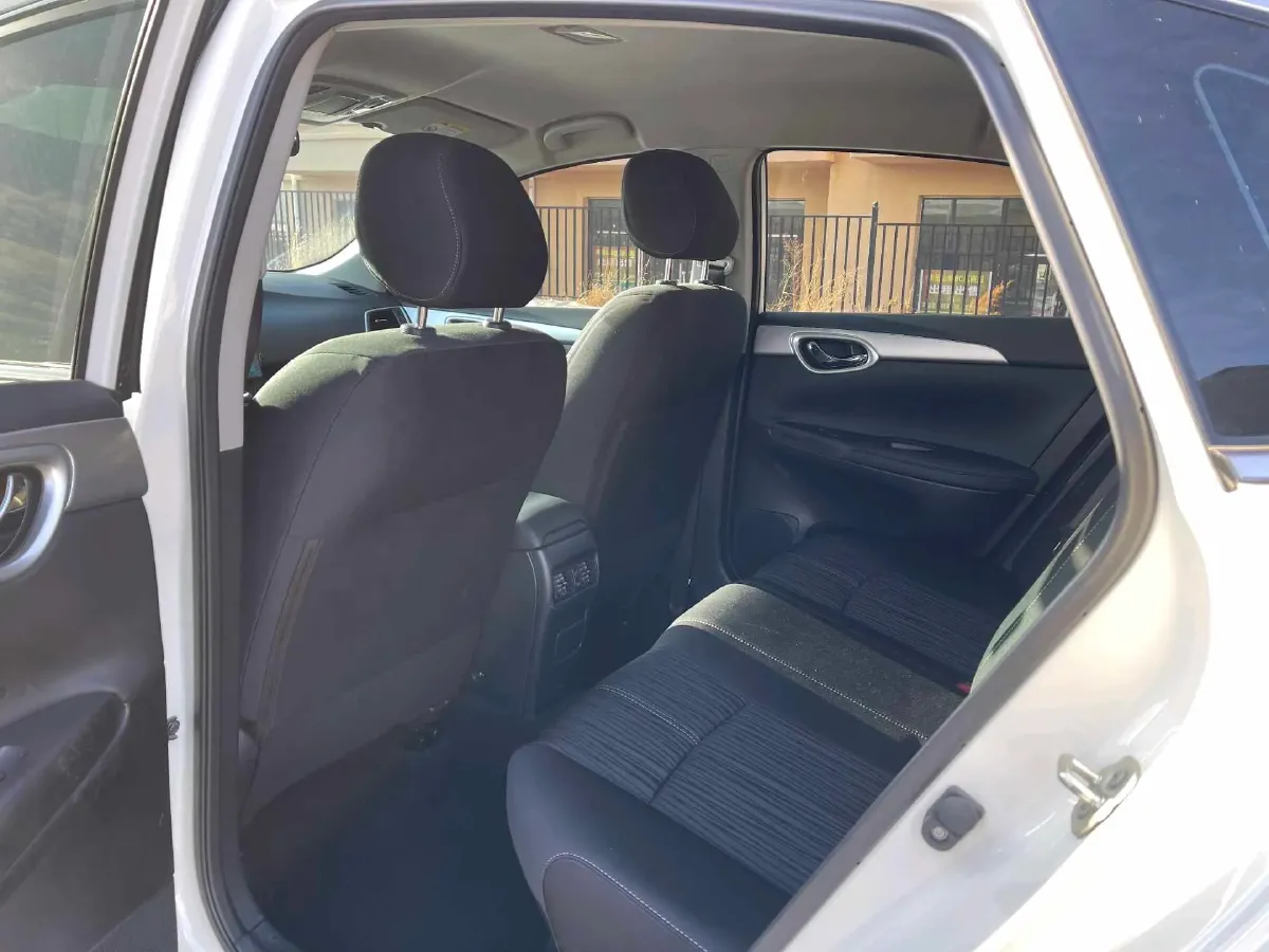 2022 Nissan Sylphy 1.6L 122HP L4 CVT,autocango,china used car exporter,china ev exporter,chinese used car exporter,chinese used ev exporter