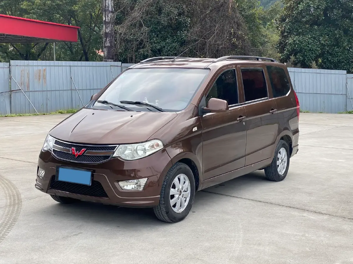 2016 WuLing HongGuang 1.5L 112HP L4 5MT