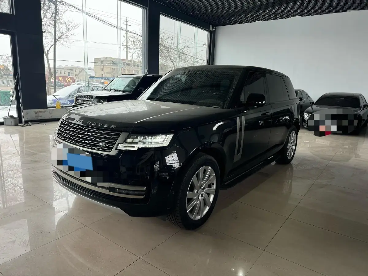 2025 Land Rover Range Rover 3.0T 400HP L6 8AT