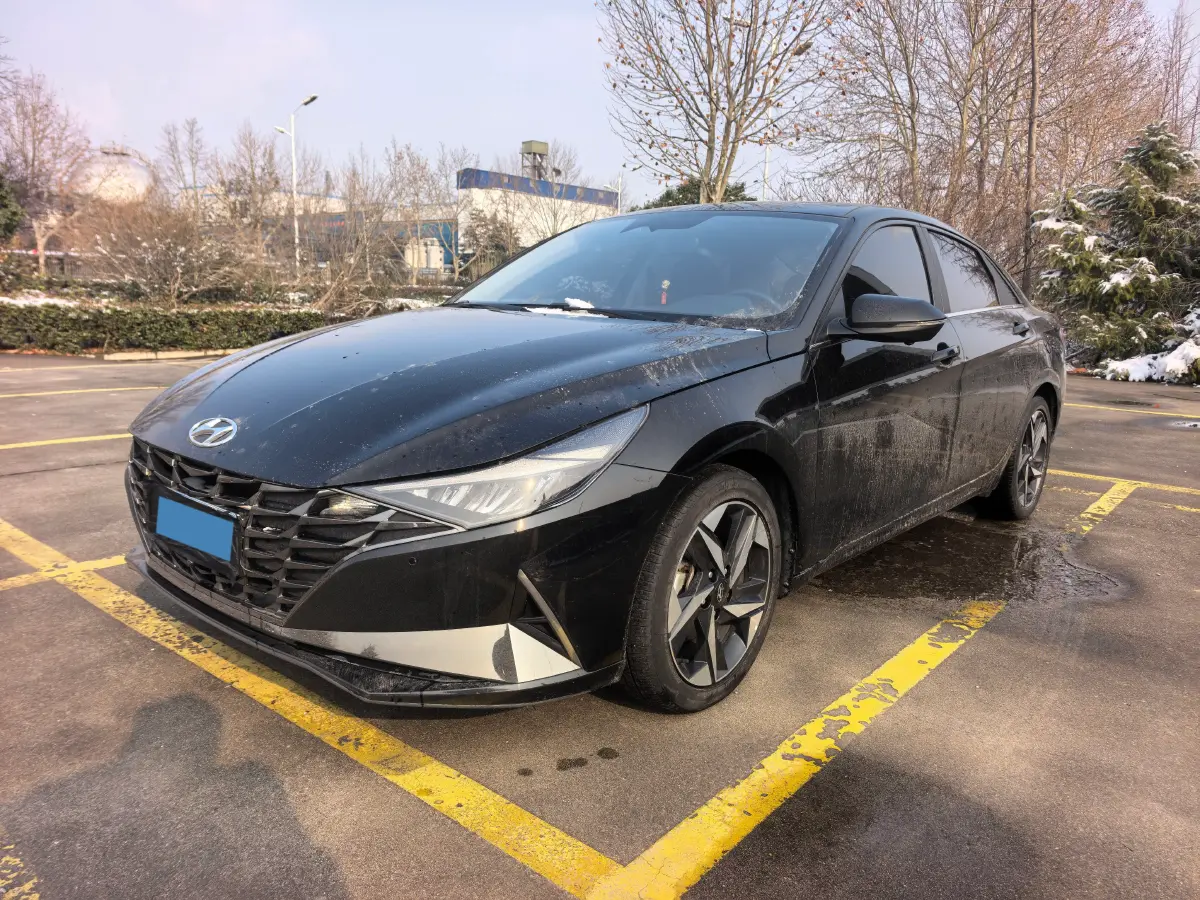 2021 Hyundai Elantra 1.5L 115HP L4 CVT