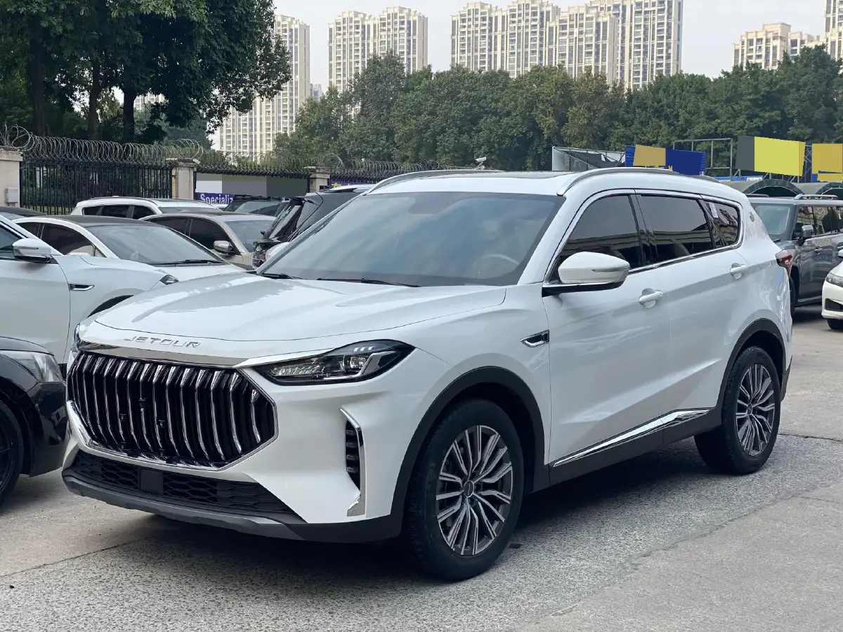 2024 Jetour X70 Plus 1.5T 156HP L4 6DCT
