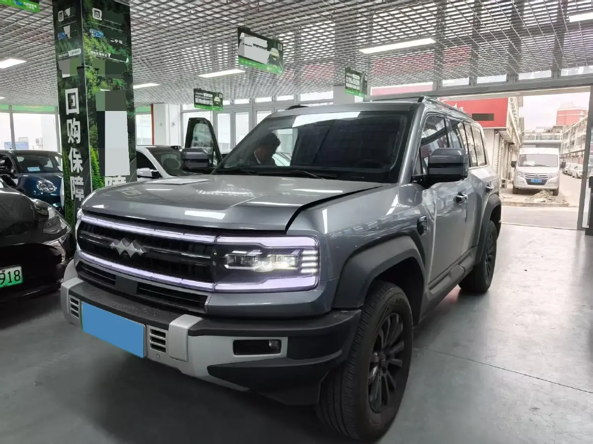 2023 FangChengBao Bao 5 1.5T 194HP L4 E-CVT PHEV 31.8KWH