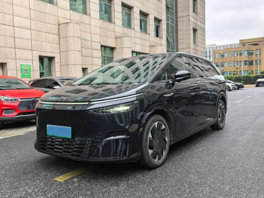 2024 Xpeng X9 BEV 101.5KWH