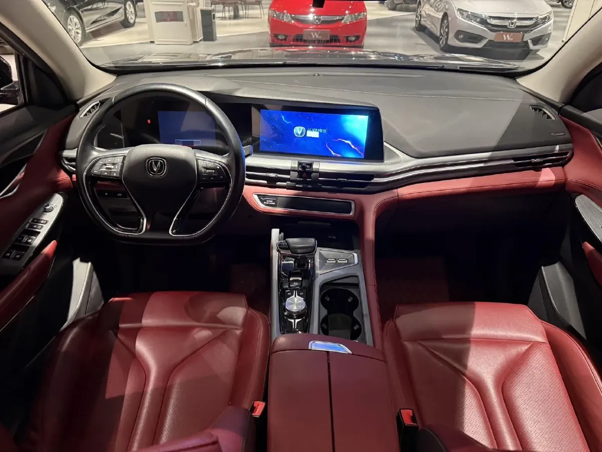 2022 ChangAn CS75 Plus 2.0T 233HP L4 8AT,autocango,china used car exporter,china ev exporter,chinese used car exporter,chinese used ev exporter