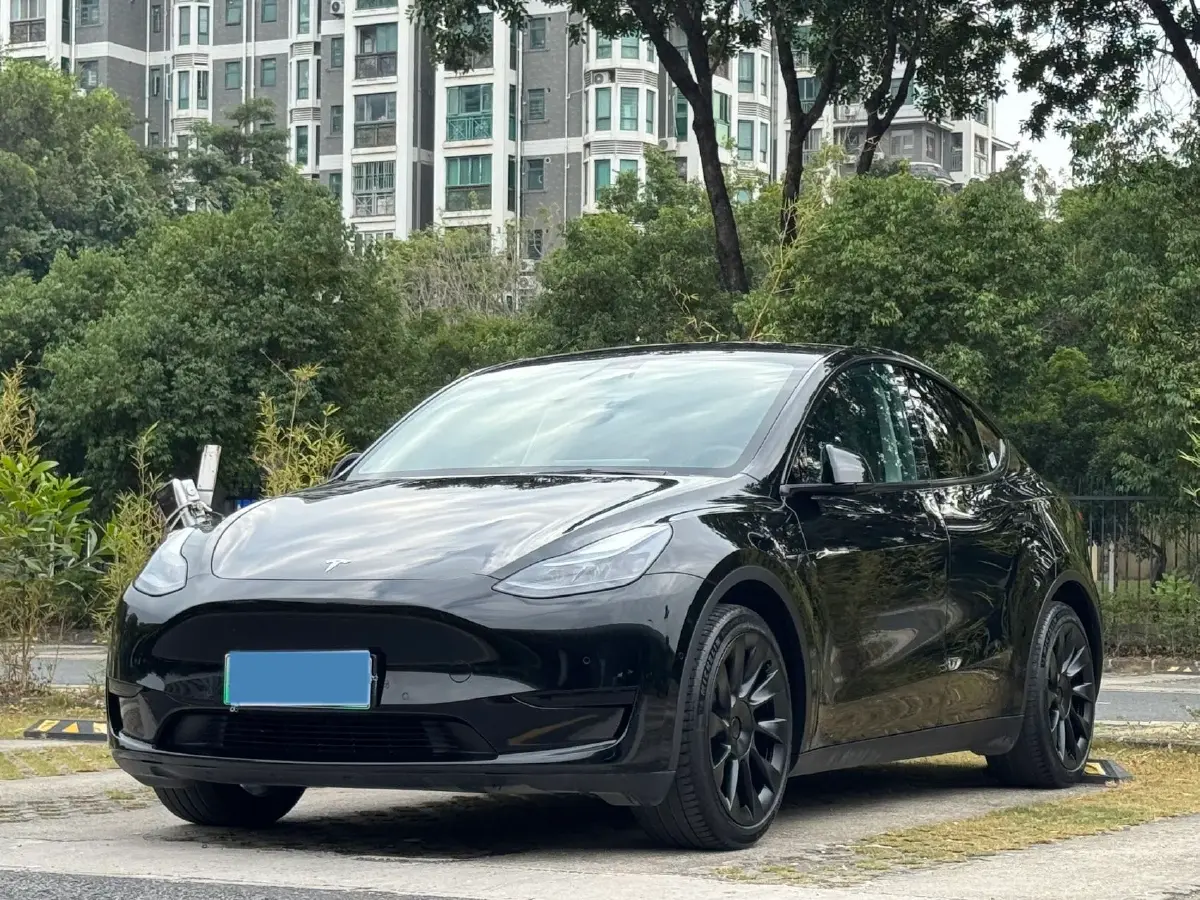 2022 Tesla Model Y BEV 60KWH