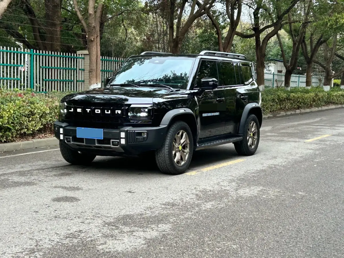 2023 Jetour Traveller 2.0T 254HP L4 8AT