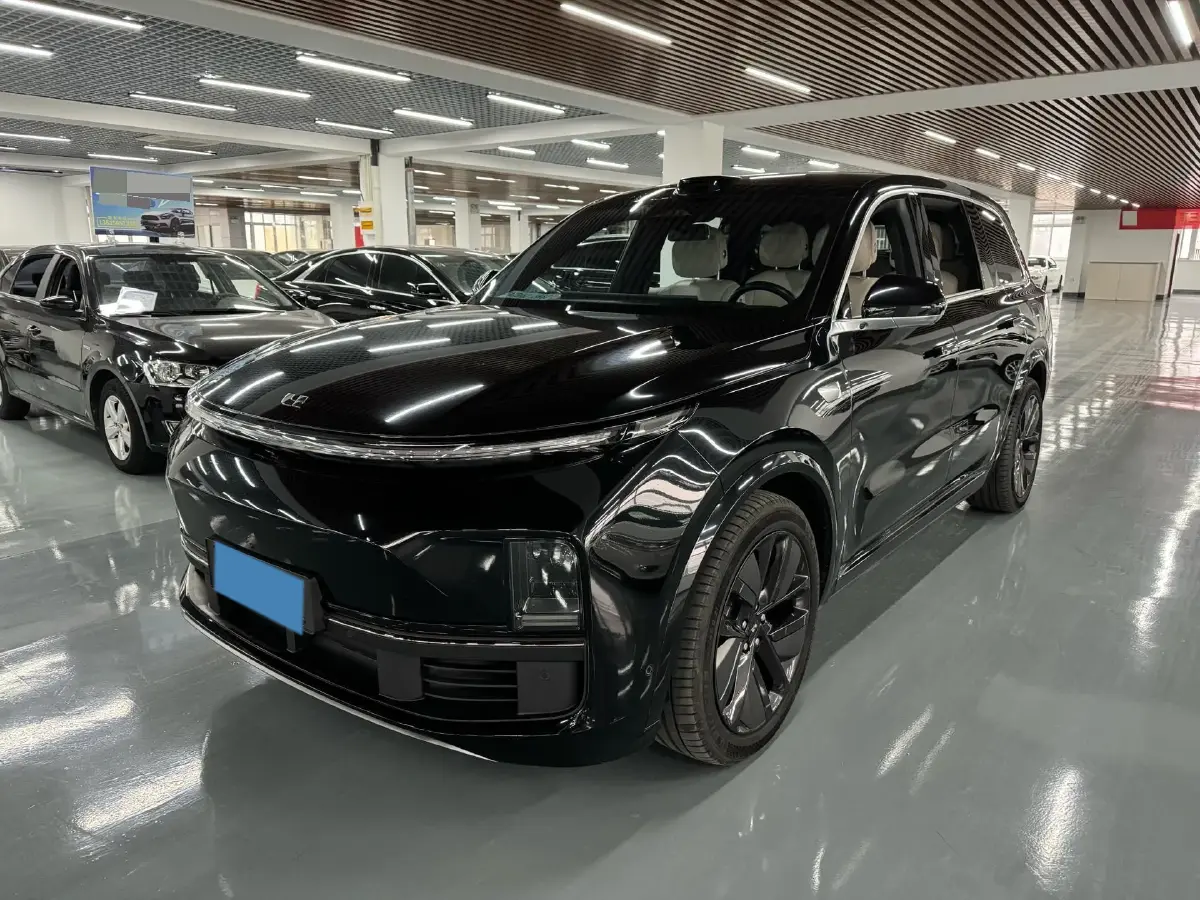 2024 Toyota Land Cruiser Prado 2.4T 282HP L4 8AT Hybrid