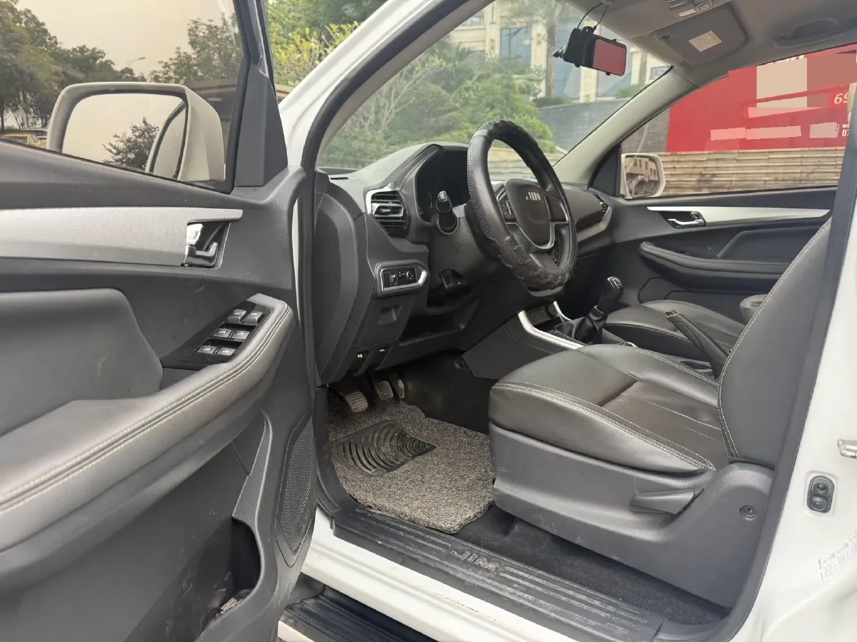 2020 ChangAn Kaicene KaiCheng F70 2.4T 218HP L4 6MT,autocango,china used car exporter,china ev exporter,chinese used car exporter,chinese used ev exporter
