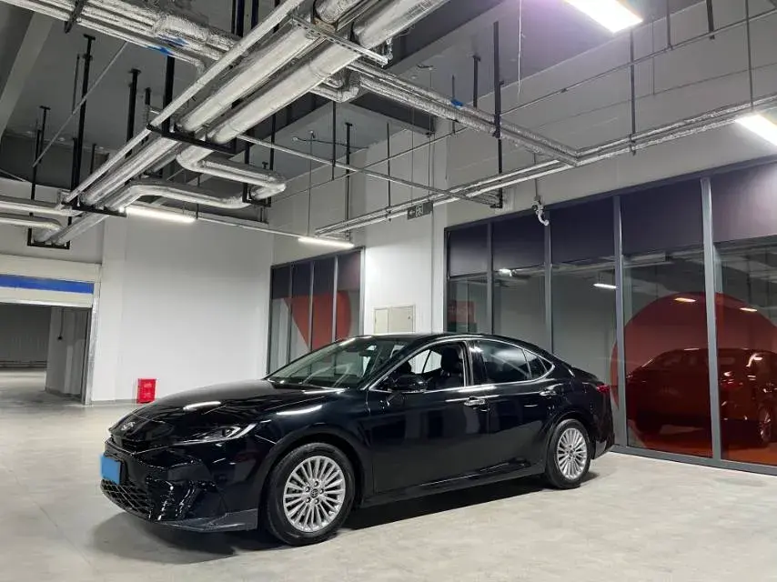 2024 Toyota Camry 2.0L 173HP L4 CVT