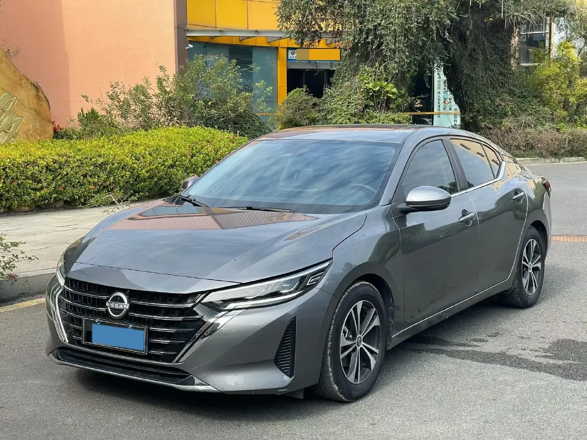 2023 Nissan Sylphy 1.6L 135HP L4 CVT