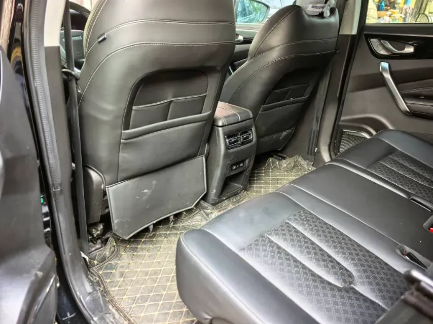 2023 Jetour X95 1.6T 197HP L4 7DCT,autocango,china used car exporter,china ev exporter,chinese used car exporter,chinese used ev exporter