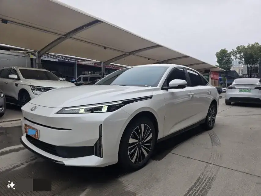 2025 ChangAn QiYuan A05 1.5L 98HP L4 E-CVT PHEV 9.07KWH