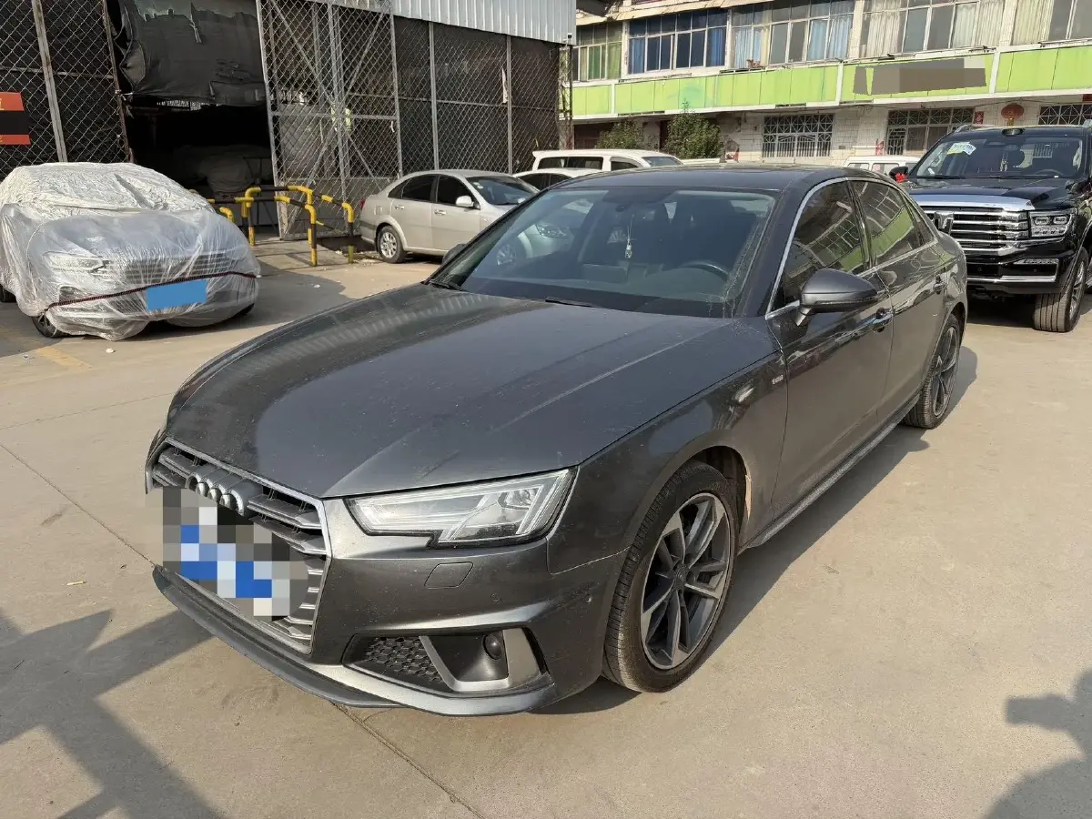 2019 Audi A4L 2.0T 190HP L4 7DCT