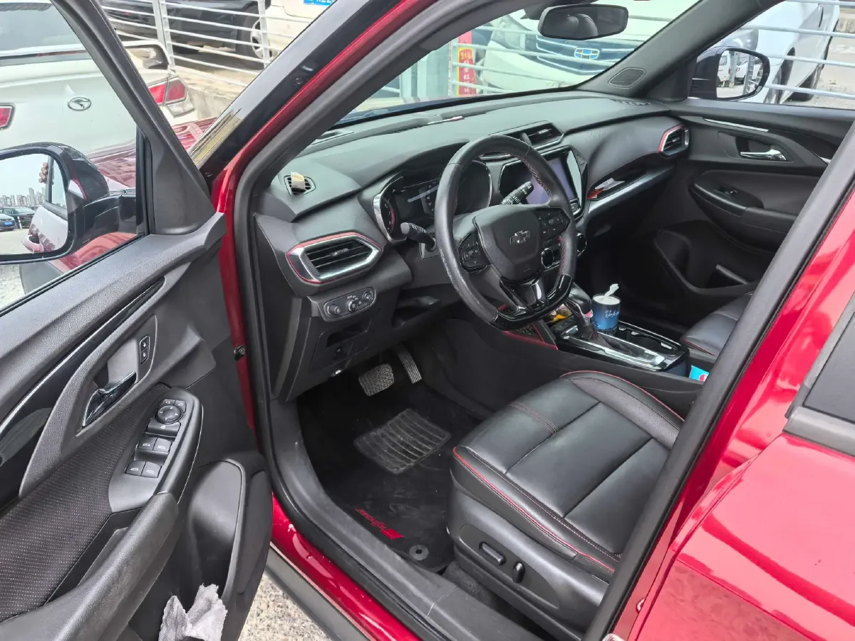 2019 Chevrolet Trailblazer 1.3T 165HP L3 9AT,autocango,china used car exporter,china ev exporter,chinese used car exporter,chinese used ev exporter