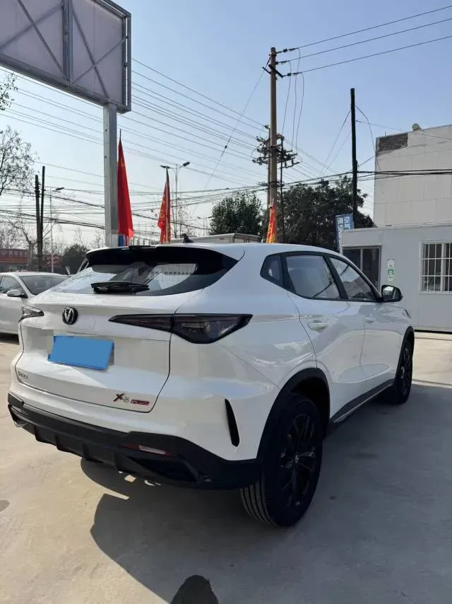 2026 ChangAn X5 PLUS 1.5T 192HP L4 7DCT,autocango,china used car exporter,china ev exporter,chinese used car exporter,chinese used ev exporter