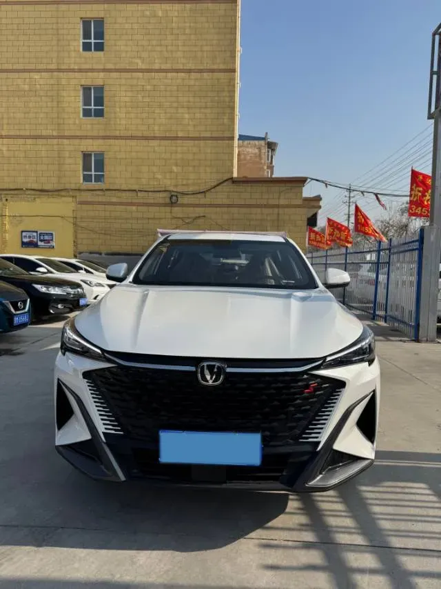 2026 ChangAn X5 PLUS 1.5T 192HP L4 7DCT,autocango,china used car exporter,china ev exporter,chinese used car exporter,chinese used ev exporter