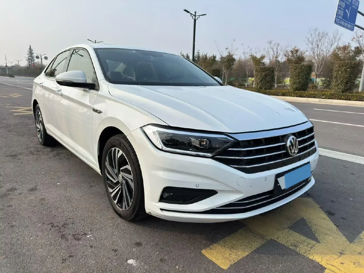 2019 Luxgen Grand 7 MPV 2.0T 188HP L4 6AT,autocango,china used car exporter,china ev exporter,chinese used car exporter,chinese used ev exporter