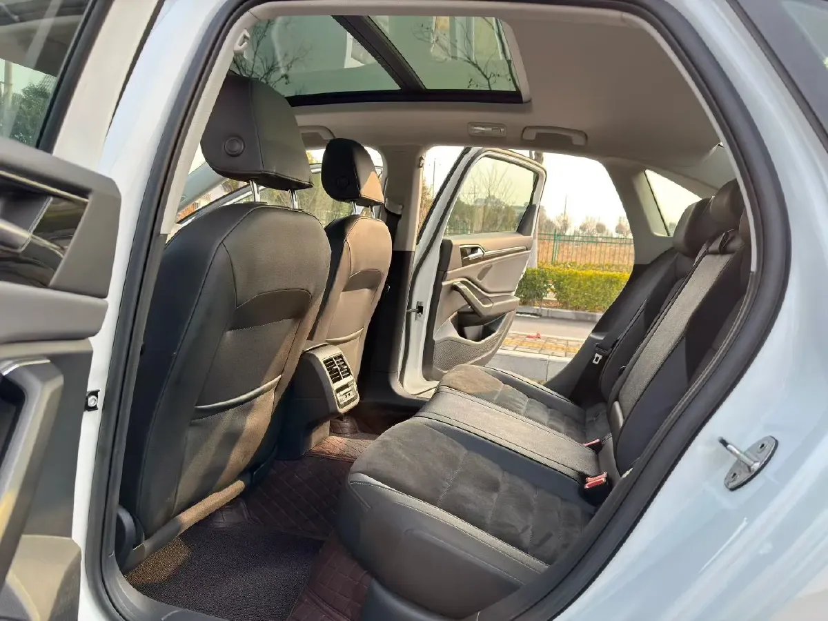 2019 Luxgen Grand 7 MPV 2.0T 188HP L4 6AT,autocango,china used car exporter,china ev exporter,chinese used car exporter,chinese used ev exporter