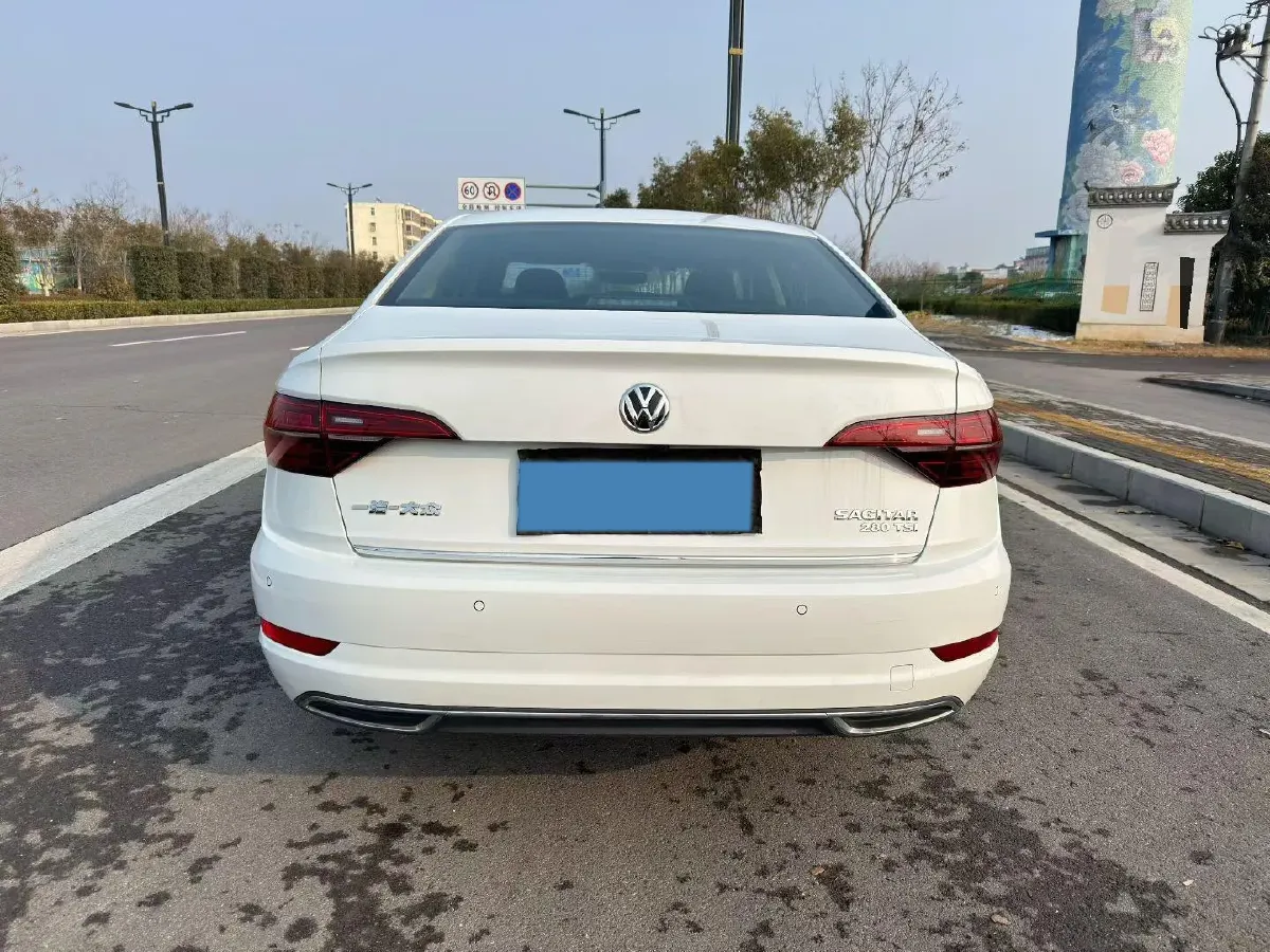 2019 Luxgen Grand 7 MPV 2.0T 188HP L4 6AT,autocango,china used car exporter,china ev exporter,chinese used car exporter,chinese used ev exporter