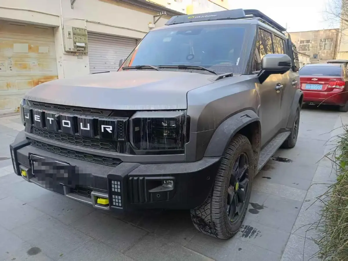 2023 Jetour Traveller 2.0T 254HP L4 7DCT