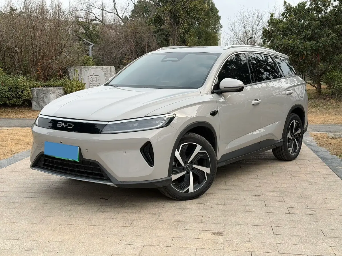 2025 BYD Sea Lion 05 DM-i 1.5L 101HP L4 E-CVT PHEV 18.3KWH