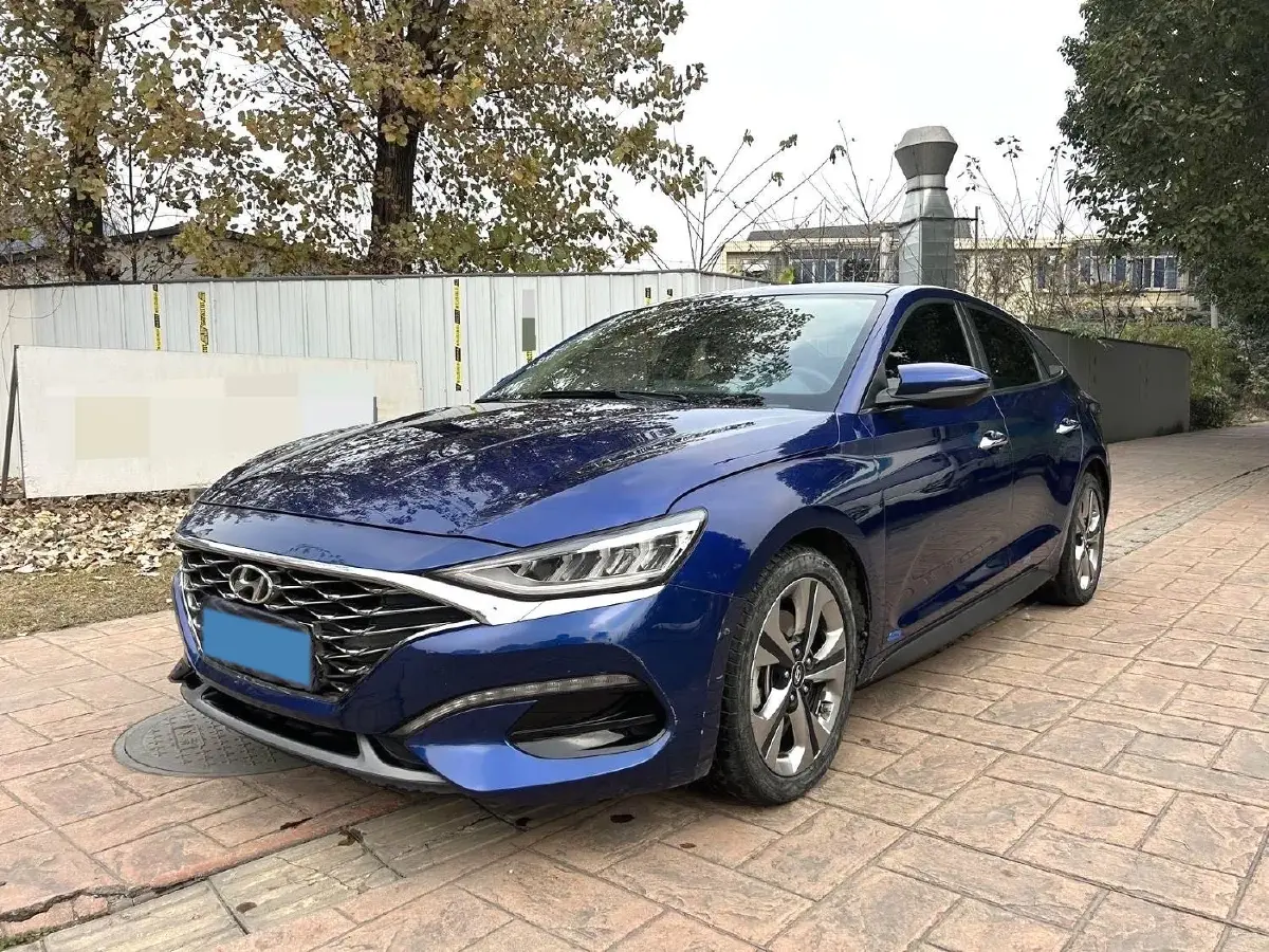 2019 Hyundai La Festa 1.6T 204HP L4 7DCT
